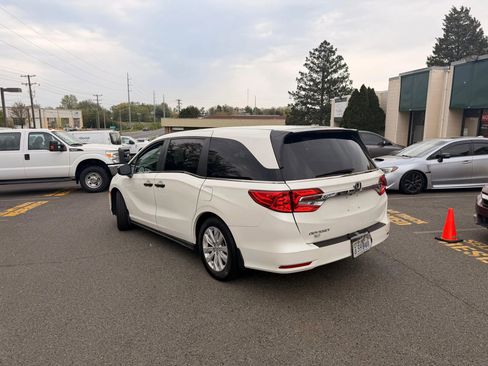 Used 2018 Honda Odyssey LX image 4