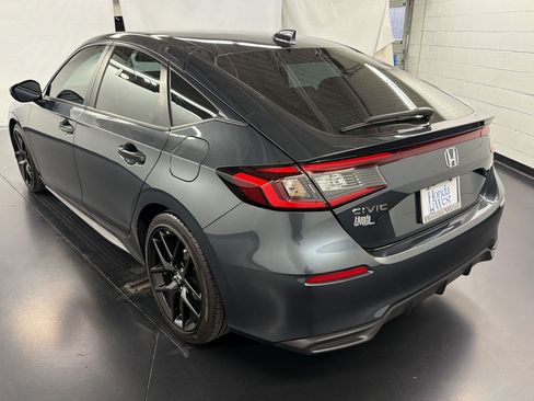 Certified 2025 Honda Civic Sport image 3