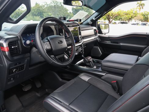 Used 2025 Ford F150 Raptor AWD/4WD image 17
