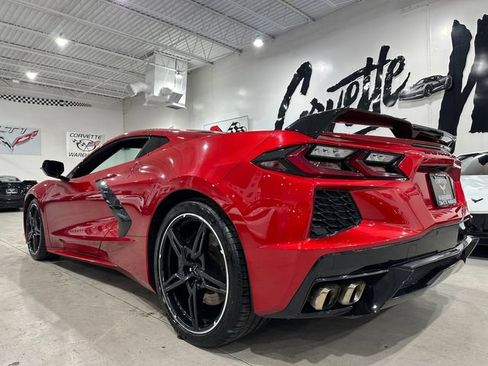 Used 2021 Chevrolet Corvette Stingray Preferred Cpe w/ Z51 Performance Package RWD image 4
