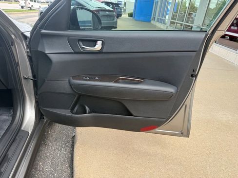 Used 2018 Kia Optima EX w/ Premium Package FWD image 45