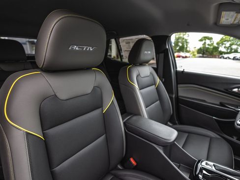 New 2026 Chevrolet Trax ACTIV w/ Driver Confidence Package FWD image 28