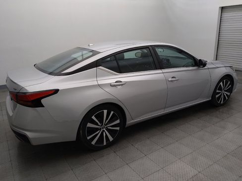 Used 2021 Nissan Altima 2.5 SR FWD image 10