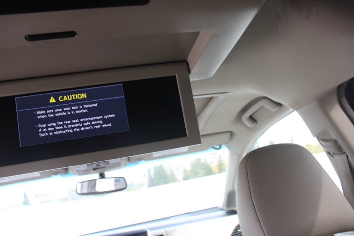 Used 2017 Toyota Sienna XLE Premium FWD image 14