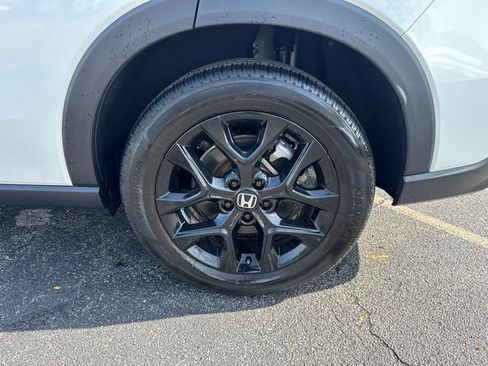 Certified 2024 Honda HR-V Sport image 12
