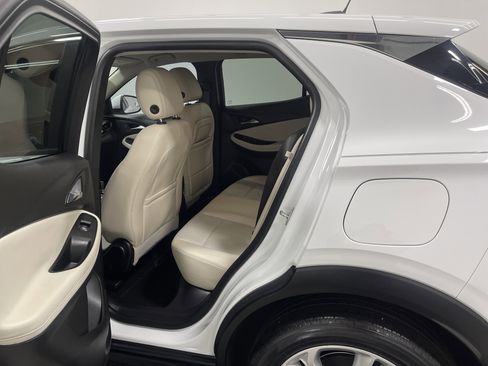 Used 2021 Buick Encore GX Preferred image 13