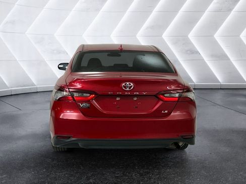Used 2024 Toyota Camry LE FWD image 5