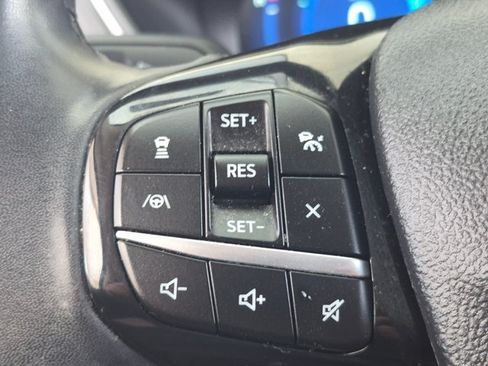 Used 2021 Ford Escape SEL w/ Technology Package AWD/4WD image 15