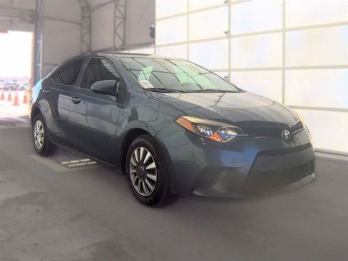 Used 2016 Toyota Corolla L FWD image 4