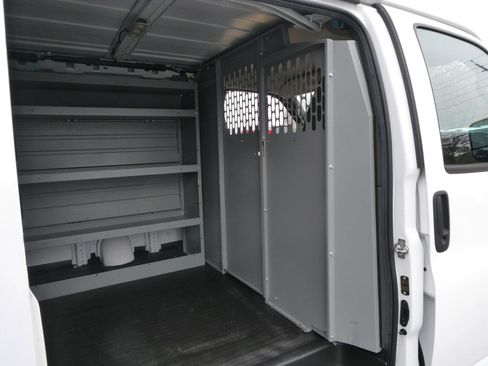 Used 2021 Chevrolet Express 2500 w/ Driver Convenience Package image 23