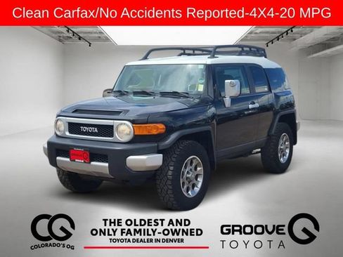 Used 2012 Toyota FJ Cruiser 4WD w/ Upgrade Pkg image 1