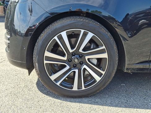 Certified 2023 Land Rover Range Rover SE AWD/4WD image 16