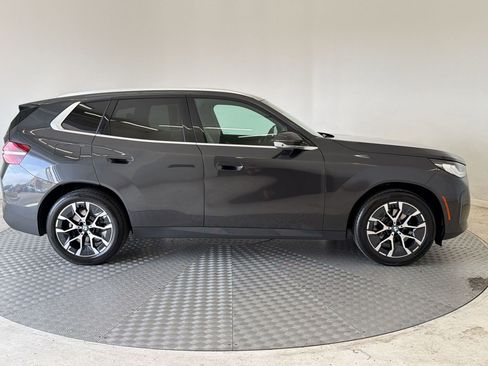 Used 2025 BMW X3 xDrive30i w/ Premium Package AWD/4WD image 8