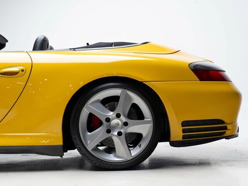 Used 2004 Porsche 911 Carrera 4S AWD/4WD image 59