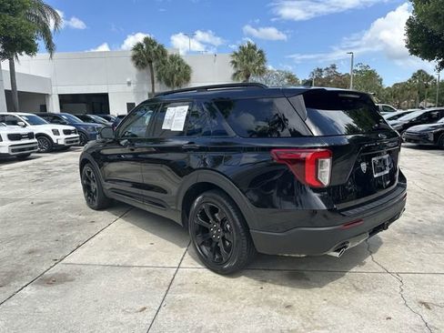 Used 2023 Ford Explorer ST-Line w/ Class IV Trailer Tow Package RWD image 17