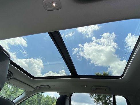 Used 2024 Jeep Grand Cherokee Limited 4xe image 11