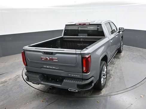 New 2026 GMC Sierra 1500 Denali w/ Denali Reserve Package image 32
