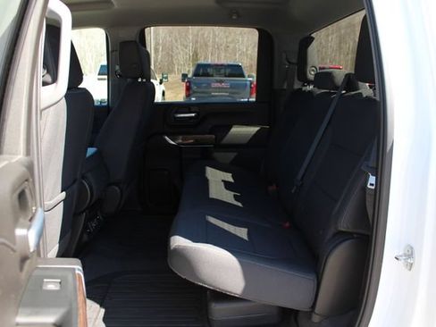 Used 2023 GMC Sierra 2500 SLE w/ SLE Value Package; AWD/4WD image 8