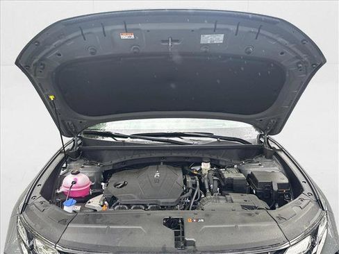 New 2025 Hyundai Tucson Limited image 17