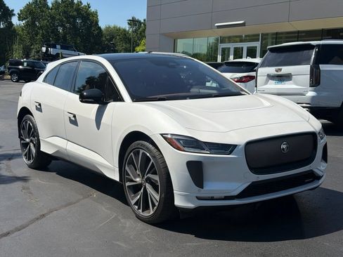 Certified 2024 Jaguar I-PACE R-Dynamic HSE AWD/4WD image 7