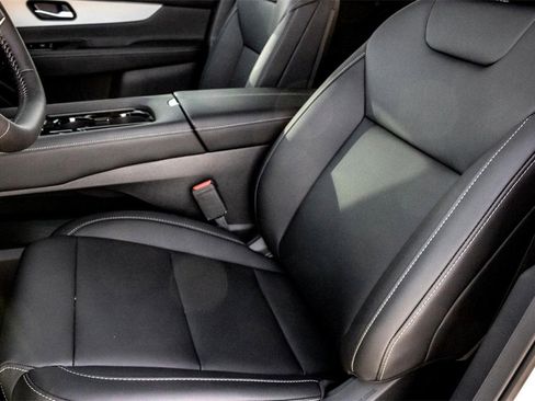 New 2025 Nissan Murano SL image 9