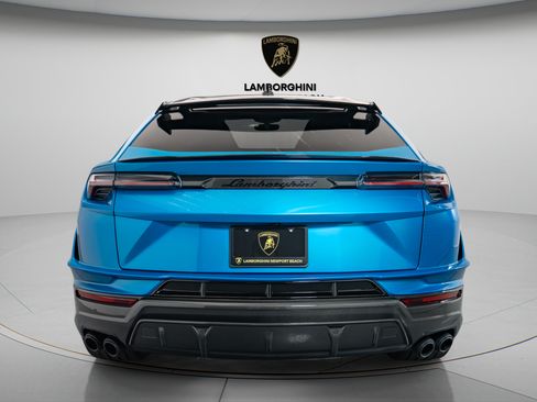Used 2024 Lamborghini Urus Performante AWD/4WD image 5