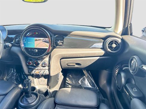 Used 2024 MINI Cooper S image 22