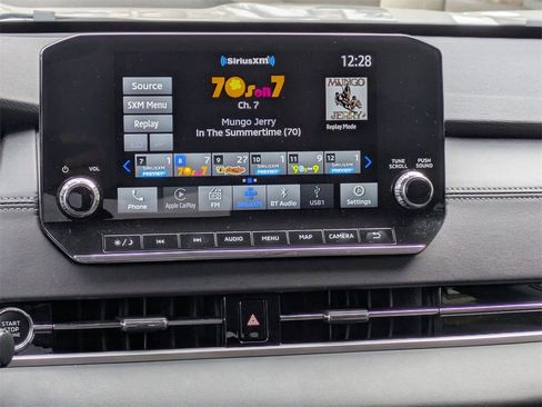 Used 2024 Mitsubishi Outlander SE image 19