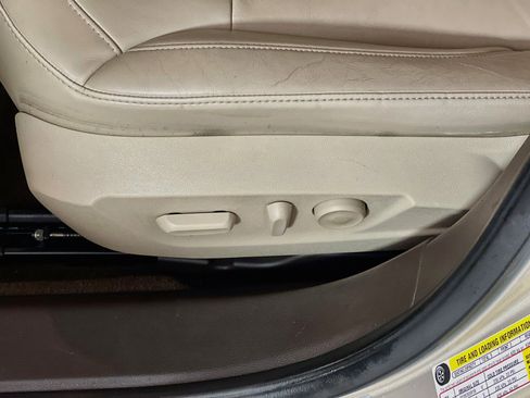 Used 2011 Buick Regal CXL w/ RL6 Preferred Equipment Group FWD image 16