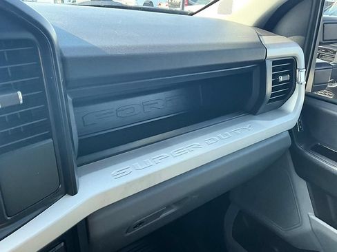 Used 2023 Ford F250 XL AWD/4WD image 29
