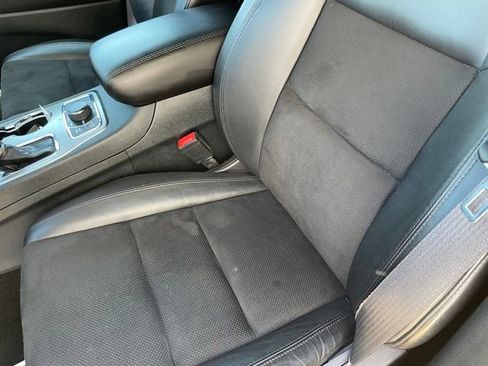 Used 2022 Jeep Grand Cherokee Laredo X AWD/4WD image 13