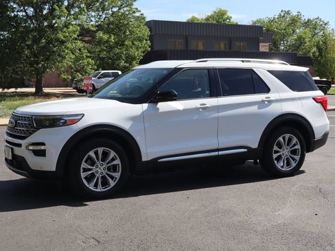 Used 2020 Ford Explorer Limited AWD/4WD image 10