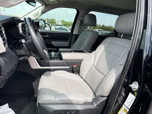 Used 2024 Toyota Tundra Limited w/ Power Package image 13