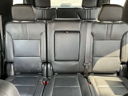 Used 2021 Chevrolet Tahoe RST AWD/4WD image 11