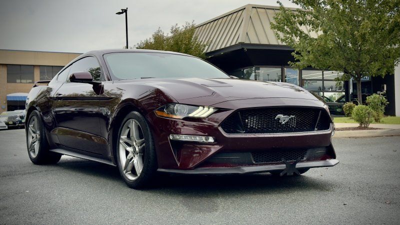 Used 2018 Ford Mustang GT Premium w/ GT Performance Package RWD image 1