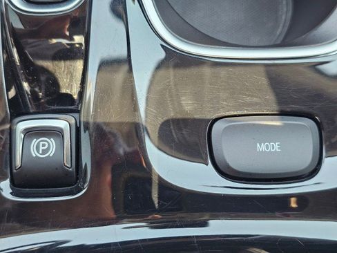 Used 2021 Buick Envision Essence w/ Technology Package I AWD/4WD image 40