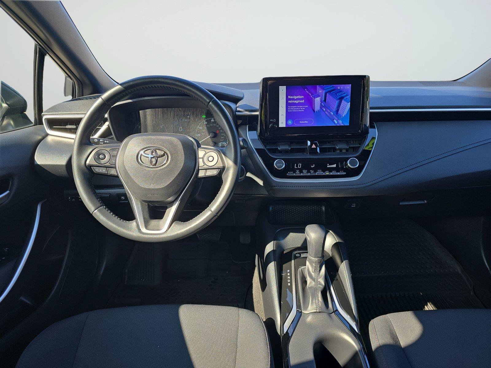 Used 2023 Toyota Corolla SE FWD image 9