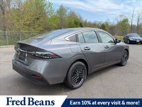 New 2026 Nissan Sentra SV w/ SV Convenience Package FWD image 9
