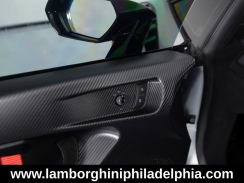 Used 2023 Lamborghini Huracan STO RWD image 12