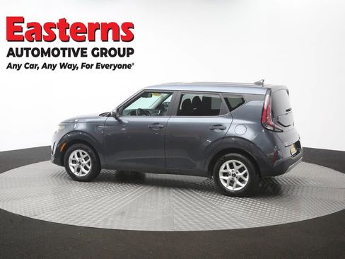 Used 2023 Kia Soul LX w/ LX Technology Package FWD image 60