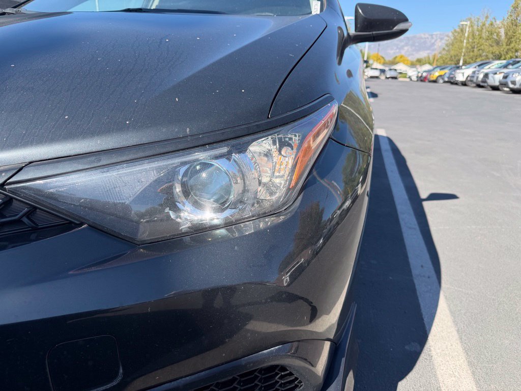 Used 2017 Toyota Corolla iM w/ All-Weather Mat Package FWD image 5