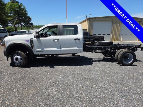 New 2024 Ford F450 XL RWD image 3
