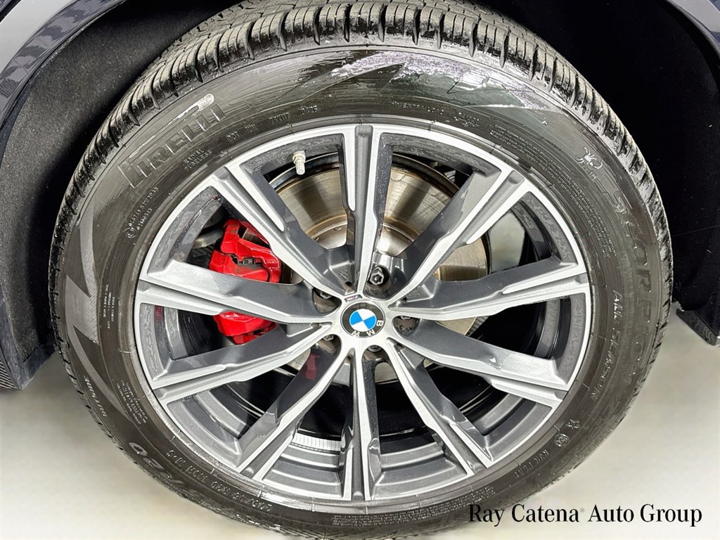 Used 2026 BMW X5 xDrive40i w/ M Sport Package AWD/4WD image 33