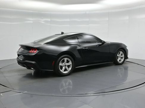 Used 2024 Ford Mustang Coupe RWD image 19