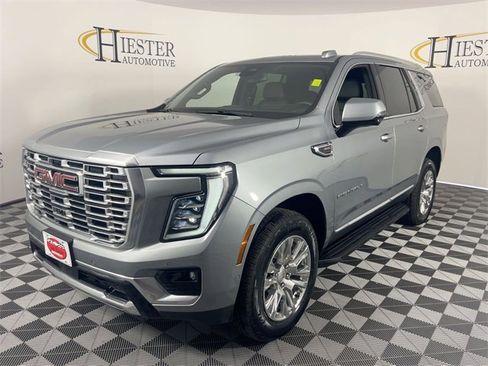 Used 2025 GMC Yukon Denali image 6