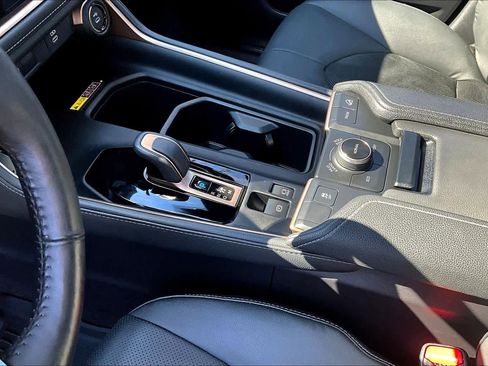 Certified 2025 Toyota Grand Highlander AWD Hybrid image 16