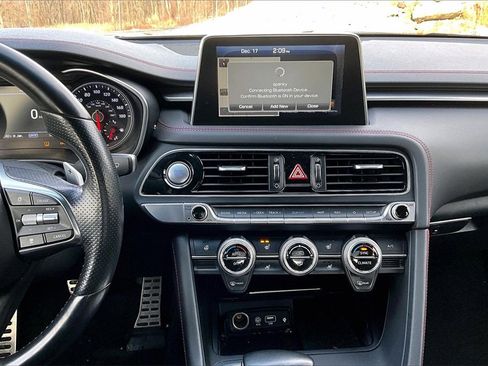 Used 2019 Genesis G70 3.3T Advanced w/ Sport Package image 29