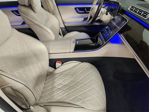 Used 2021 Mercedes-Benz S 580 4MATIC Sedan image 3