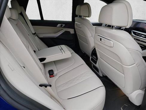 Used 2024 BMW X5 M60i AWD/4WD image 16