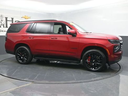 Used 2025 Chevrolet Tahoe RST w/ Advanced Technology Package AWD/4WD image 1
